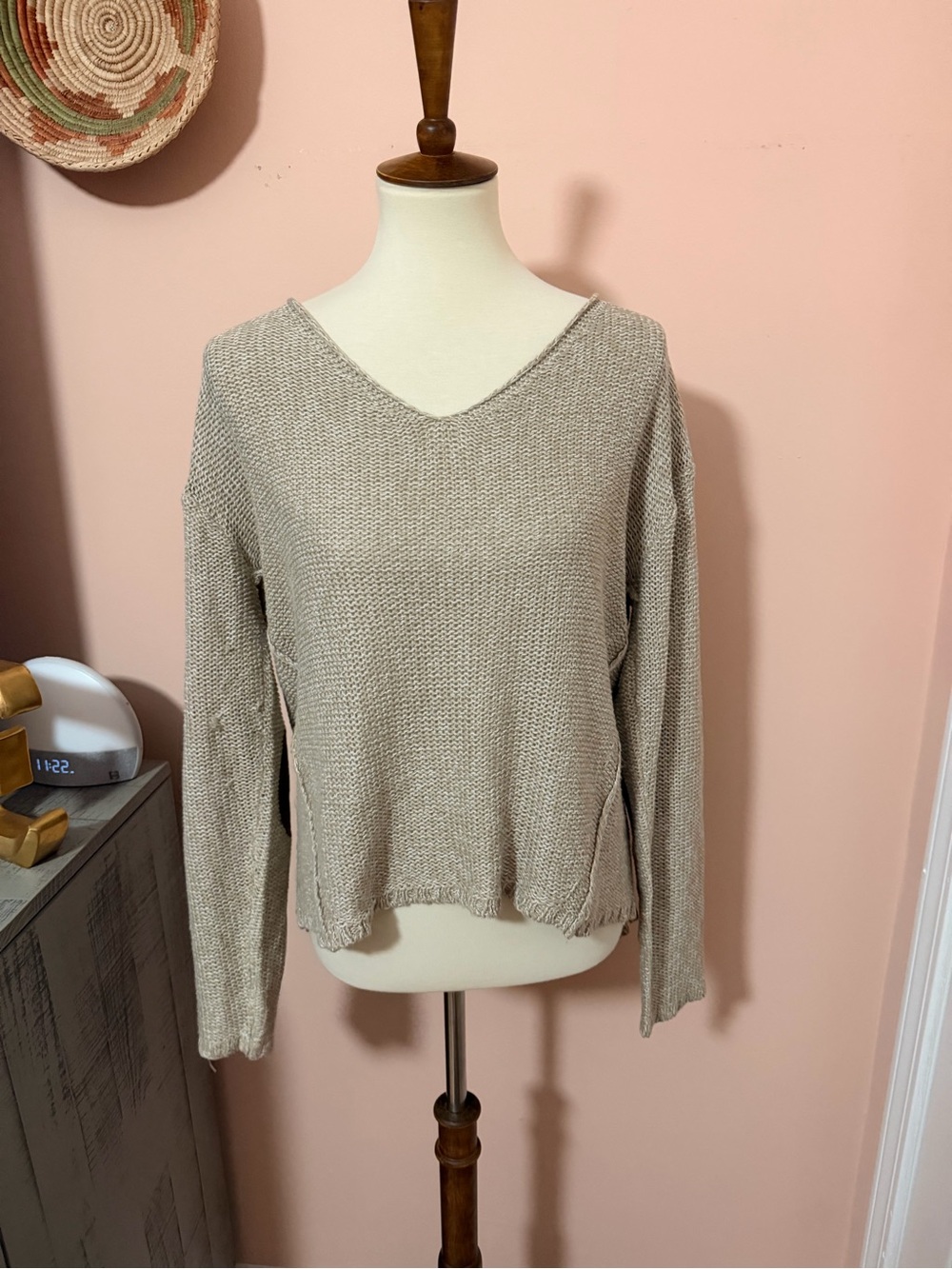 RDI Light Taupe Hi-Low V-Neck Knit Top— Elbow Patches XL